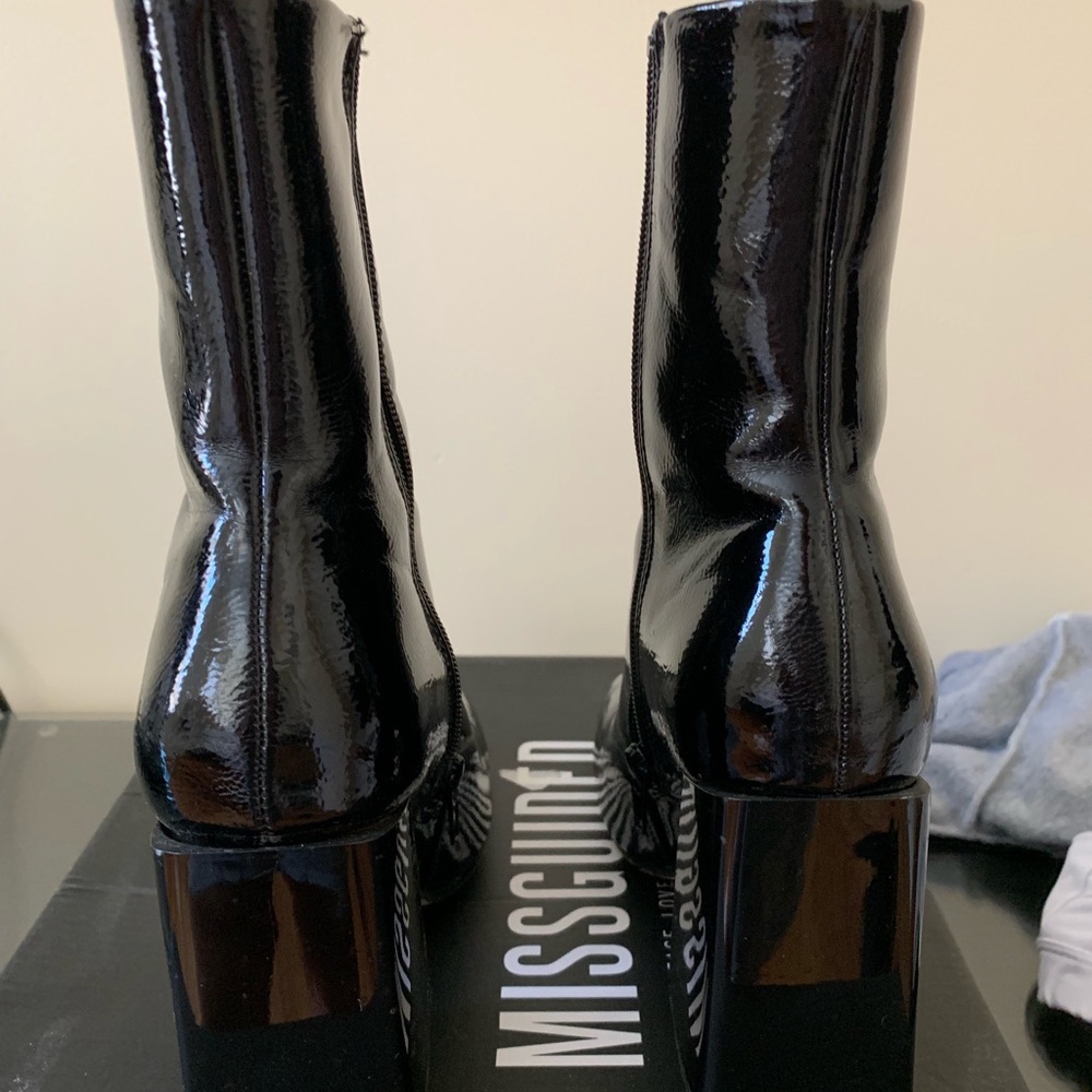 Patent leather booties - Picture 2 of 4